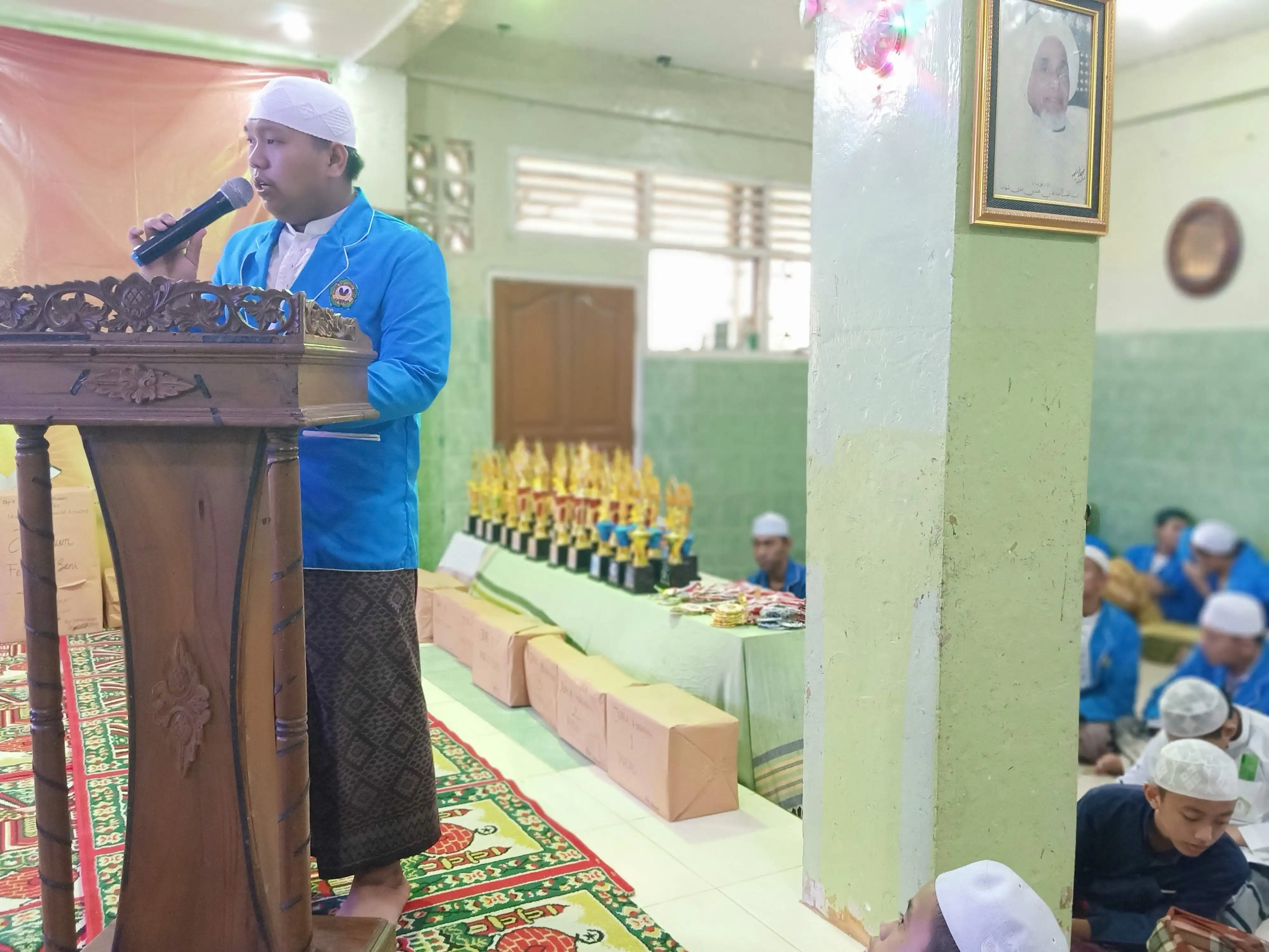 Pembagian Hadiah 8